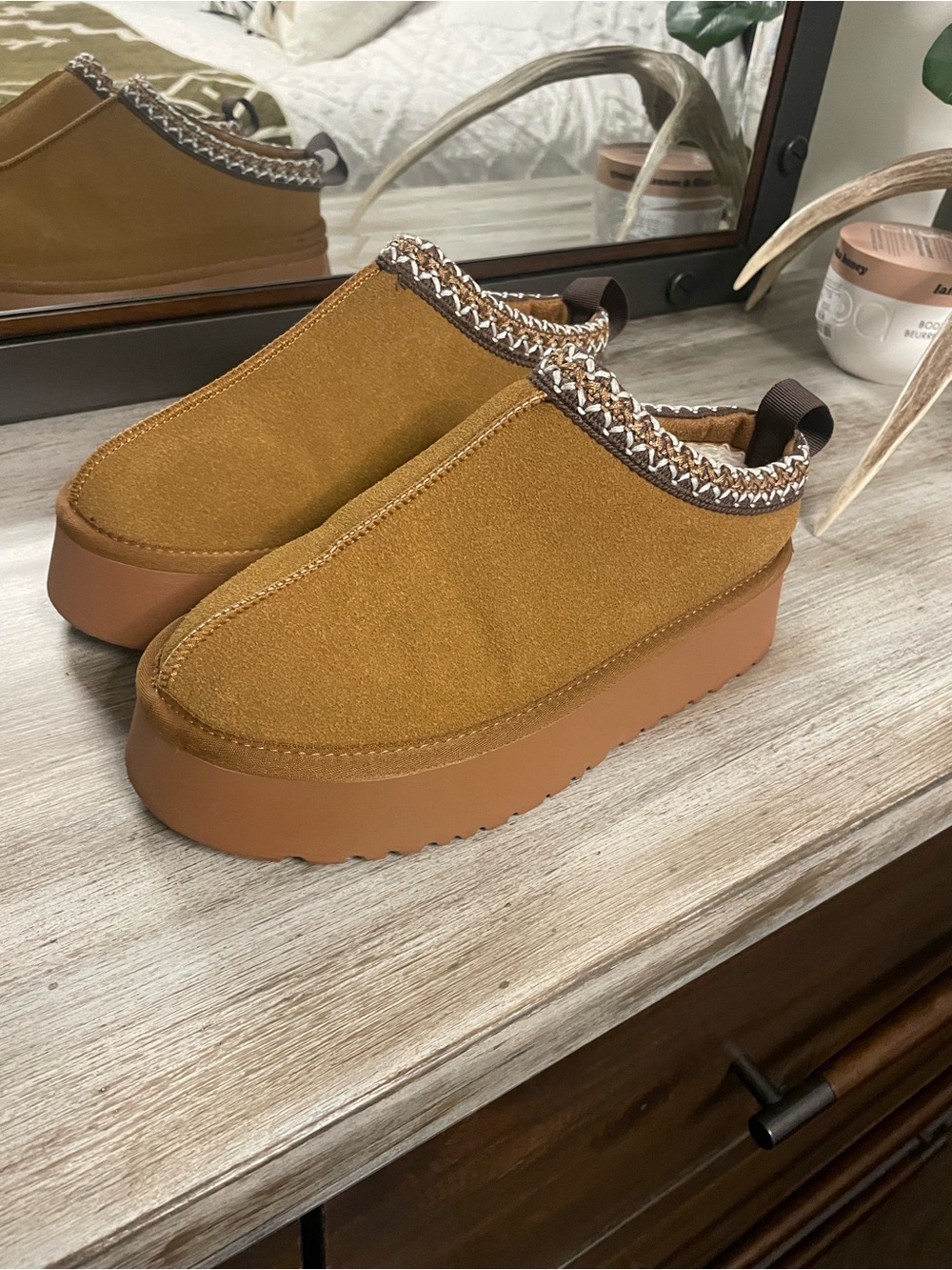 French Connection - Women’s Platform Slip-On Clog in Camel Brown - Picture 2 of 11
